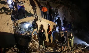 Terremotos atingem a Venezuela e deixam 164 mortos e mais de mil feridos
