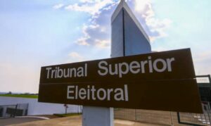 Impasse entre STF e TSE trava definição do governo de Roraima após eleição de junho